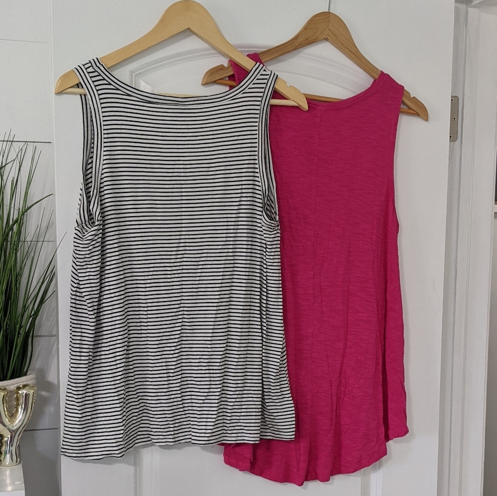 Two Old Navy Luxe Tank Tops Size Large - Picture 2 of 8